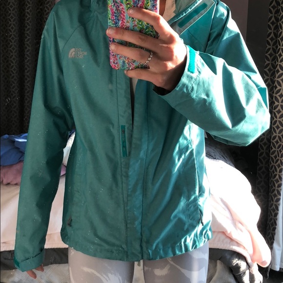 North face rain coat - Picture 5 of 5